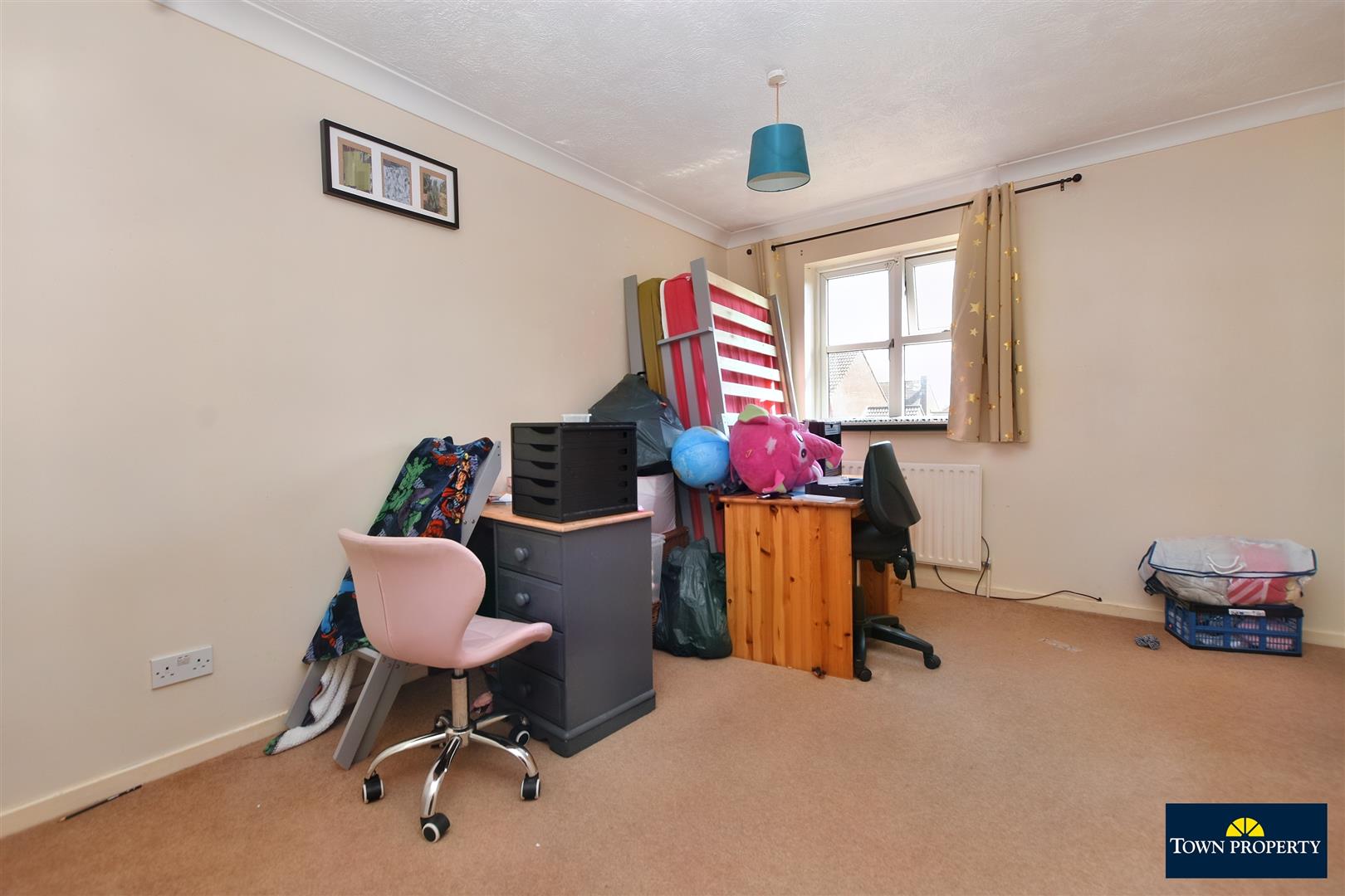 Property Details for Blakes Way Eastbourne BN23 6EN Town Property